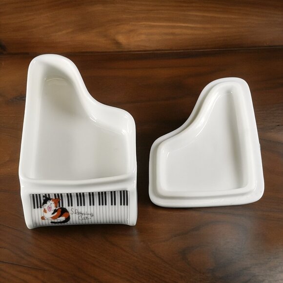 Cat's World Piano Trinket Box. Kitty Poses & Music Notes AKEMI TAKAGI Japan - Picture 7 of 15